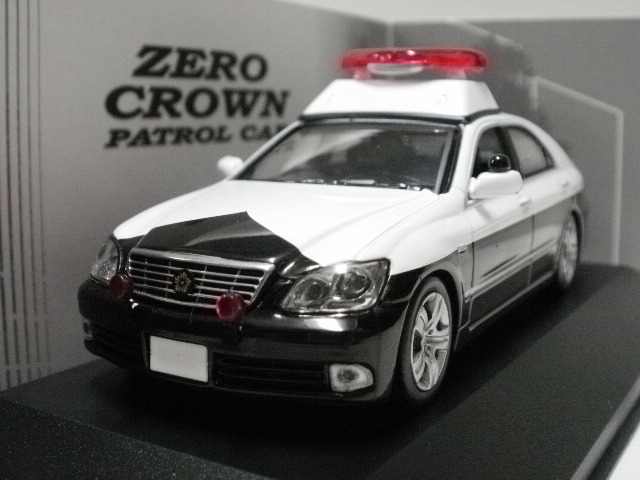 RAI'S (レイズ) 1/43 トヨタ クラウン (ARS220) 2022 警視庁高速道路交通警察隊車両 (覆面 白) ※限定1,000台 ガリバー