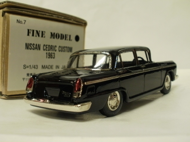ミニカーショップグローバル - 1/43 ファインモデル セドリック