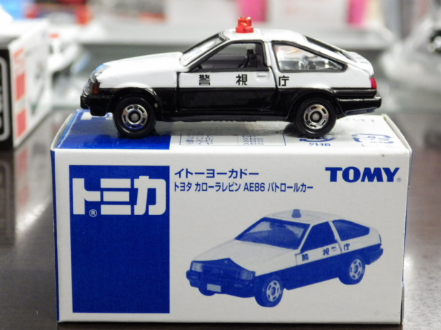 特注トミカ　イトーヨーカドー特注品　トヨタ　カローラレビン　AE86 パトロールカー