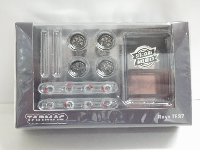 1/64 TARMAC Rays TE37