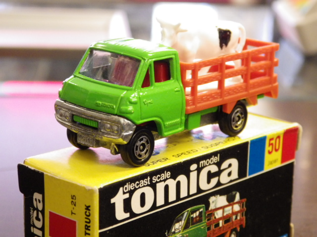 トミカ　50 トヨタ　ダイナ　牧場トラック