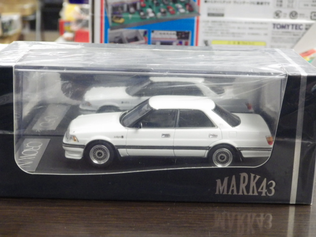 1/43 MARK43 トヨタ クラウン 3000 アスリートL (MS135) Customized Ver.　　