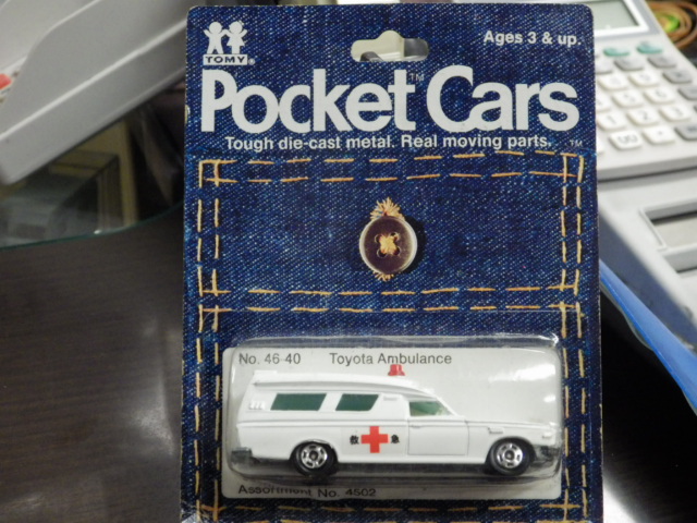 トミカ　Pocket　Cars　トヨタ　救急車