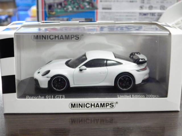 ミニカーショップグローバル - 1/43 ミニチャンプス ポルシェ 911 GT3