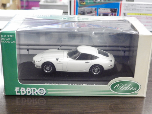 1/43 エブロ　トヨタ 2000 GT 1967 2nd プロダクション【ホワイト】