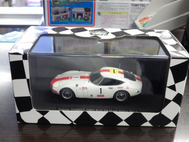 ミニカーショップグローバル - 1/43 エブロ トヨタ 2000GT 富士24時間