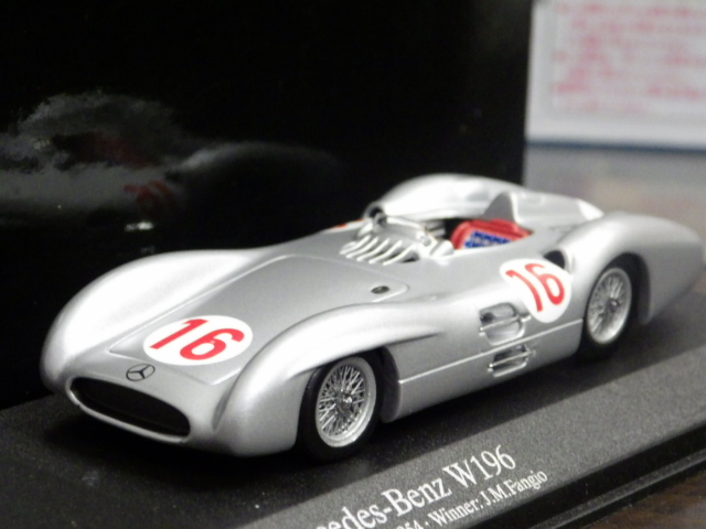 1/43 ミニチャンプス　メルセデス　ベンツ　W196 イタリアGP　1954 優勝　J.M．ファンジオ　#16