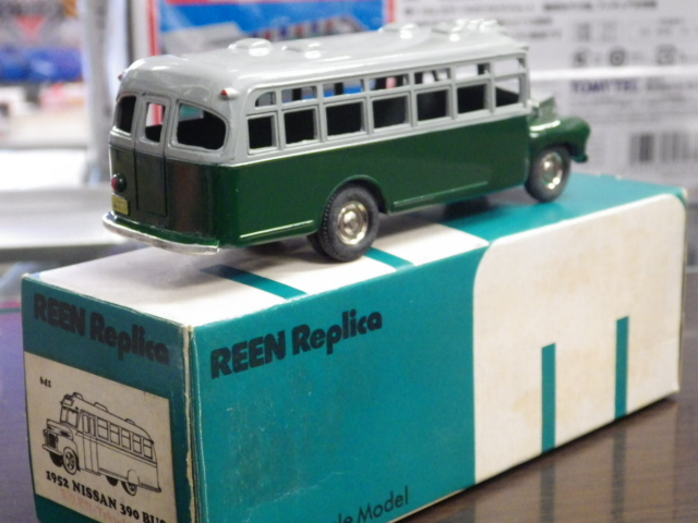 リーンレプリカ　ニッサン　390 バス　1952年