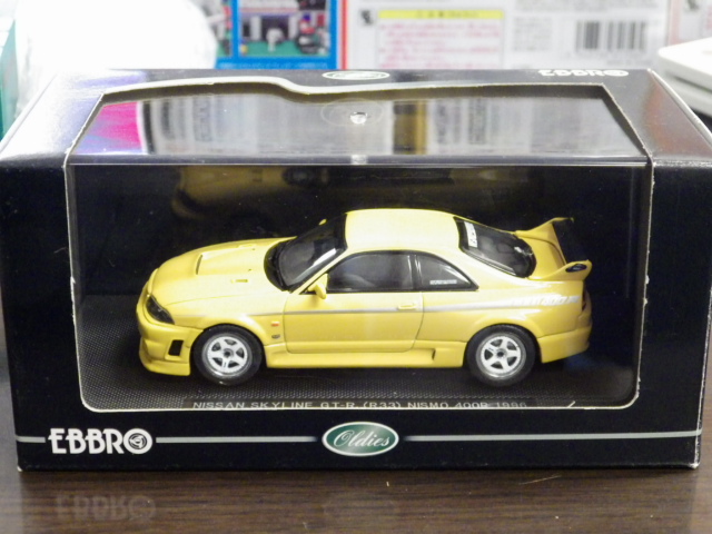 1/43 エブロ　ニッサン　スカイライン　GT-R　(R33)  ニスモ400R　1996【イエロー】