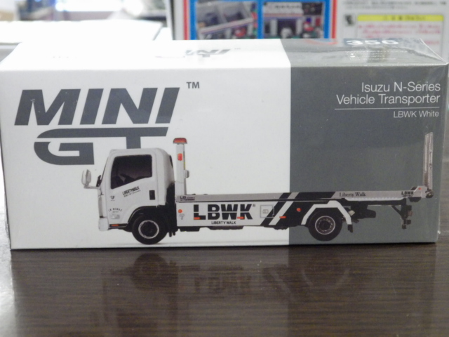 1/64 MINIGT　356 いすゞ　N-Series　Vehicle　トランスポーター　LBWK White