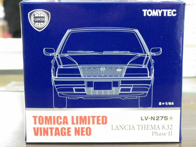 1/64 トミカリミテッドヴィンテージNEO LV-N275a ランチァ　テーマ　8.32 Phase�【紺】