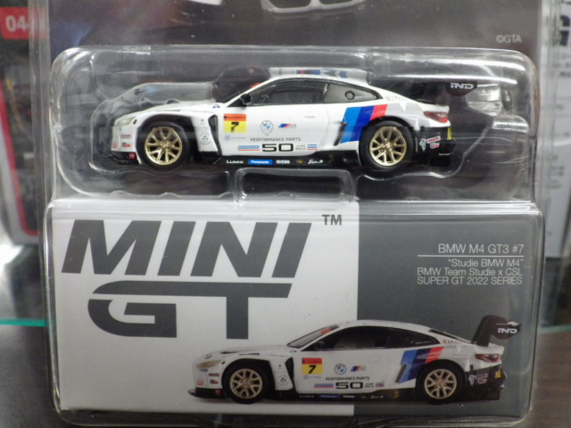 1/64 MINI GT 日本限定 BMW M4 GT3 SUPER GT 2022 シリーズ BMW Team Studie x CSL　左ハンドル仕様 #7
