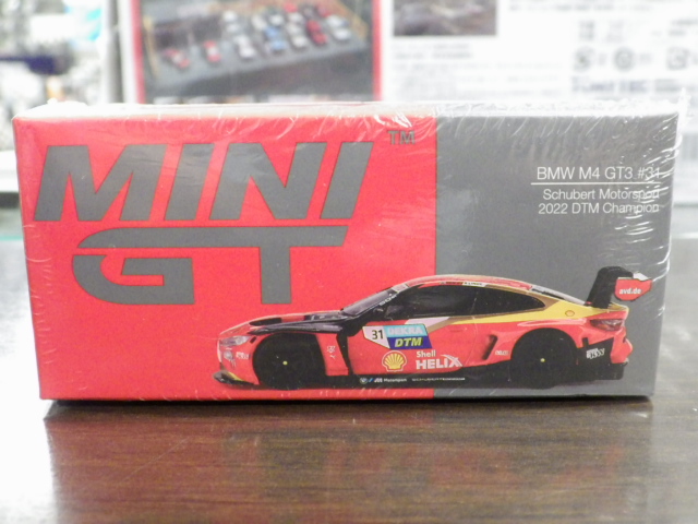 1/64 MINI GT 553 BMW M4 GT3 31 Schubert Motorsport 2022 DTM Champion ϥɥ