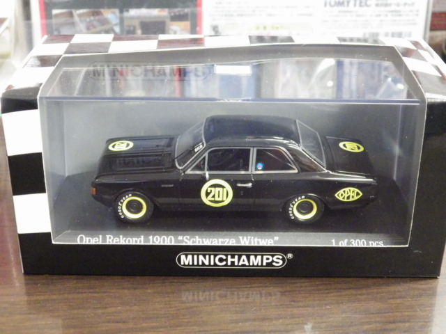 Amazon | □ PMA MINICHAMPSミニチャンプス 1/43 Opel Agila シルバー オペル・アギーラ モデルミニカー |  ミニカー・ダイキャストカー | ホビー