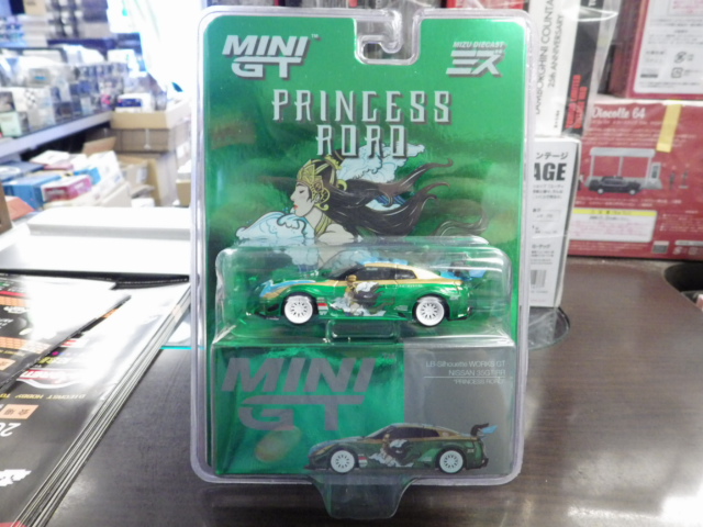 1/64 MINI GT 650 LB-Silhouette WORKS GT  35GT-RR Ver.2 RORO MINI GT x ߥ 㥹 ϥɥ
