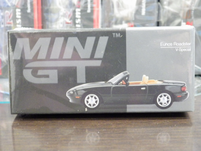 1/64 MINI GT 838 マツダ ユーノスロードスター Vスペシャル 右ハンドル仕様 1/64 MINI GT 838 マツダ ユーノスロードスター Vスペシャル 右ハンドル仕様