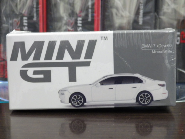 1/64 MINI GT 819 BMW i7 xDrive60 ¥ß¥Í¥é¥ë¥Û¥ï¥¤¥È º¸¥Ï¥ó¥É¥ë»ÅÍÍ 1/64 MINI GT 819 BMW i7 xDrive60 ¥ß¥Í¥é¥ë¥Û¥ï¥¤¥È º¸¥Ï¥ó¥É¥ë»ÅÍÍ