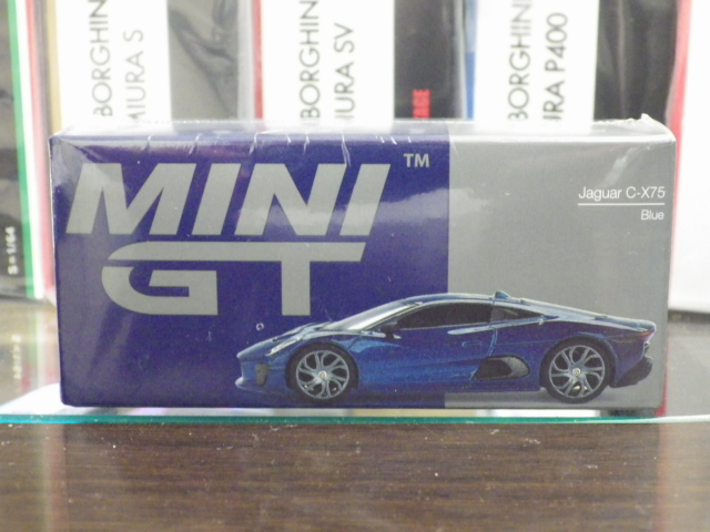 1/64 MINI GT 884 ジャガー C-X75 ブルー 左ハンドル仕様