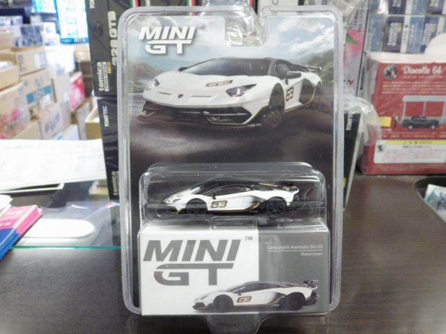1/64 MINI GT 842-BL ランボルギーニ アヴェンタドール SVJ 63 Bianco Asopo #63 左ハンドル仕様 ブリスター