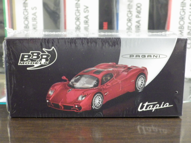 1/64 BBR パガーニ ウトピア 【レッド】 1/64 BBR パガーニ ウトピア 【レッド】