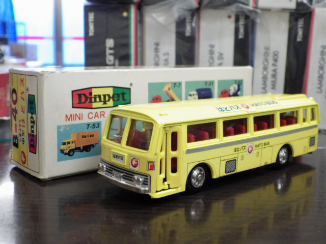 1/60 ダイヤペット B-40 三菱ふそう 中型 はとバス
