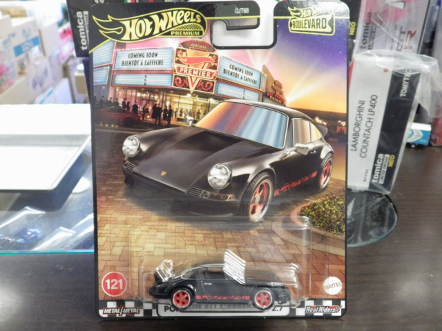 Hotwheels PREMIUM ポルシェ 911 カレラ RS 2.7【黒/赤線】 Hotwheels PREMIUM ポルシェ 911 カレラ RS 2.7【黒/赤線】