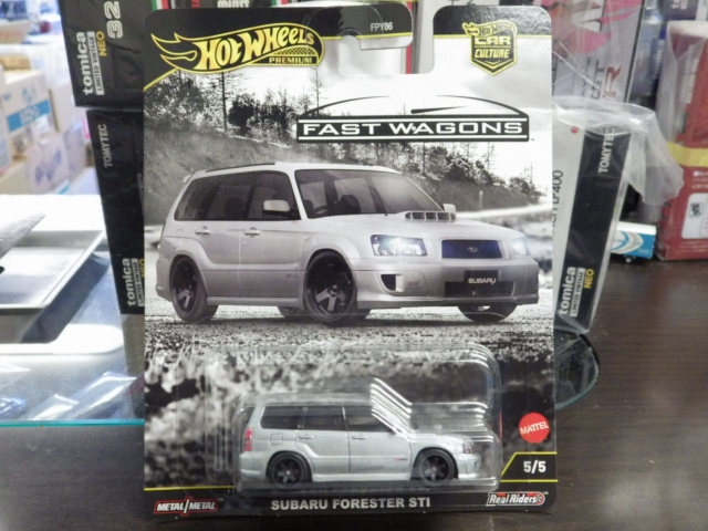 Hotwheels PREMIUM スバル フォレスター STI 【銀】 Hotwheels PREMIUM スバル フォレスター STI 【銀】