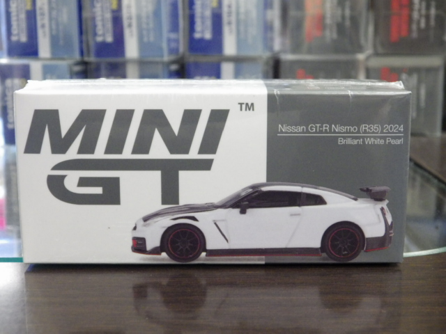 1/64 MINI GT 1045  GT-R ˥ 2024 ֥ꥢȥۥ磻ȥѡ  ϥɥ
