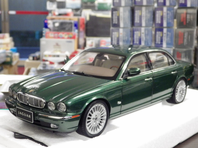 1/18 ALMOST REAL 㥬 XJ6 (X350)ڥ졼󥰥꡼