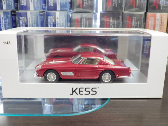 1/43 KESS ե顼 ѡꥫ ꡼ ԥ˥󡦥ե꡼ 250pcsڥåɥ᥿