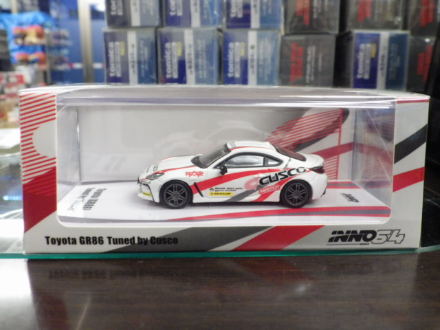 1/64 INNO ȥ西 GR86 Tuned by cusco