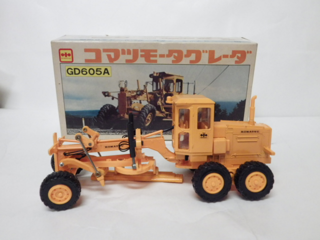 1970年代当時モノ✨非売品 コマツ ダンプカー HD1200M ミニカー