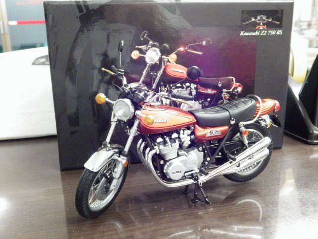 1/12 ߥ˥ץKAWASAKI Z2 750RS 1972 ڥǥ֥饦/󥸡