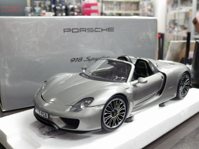 ポルシェ 918 Spyder  ミニカー