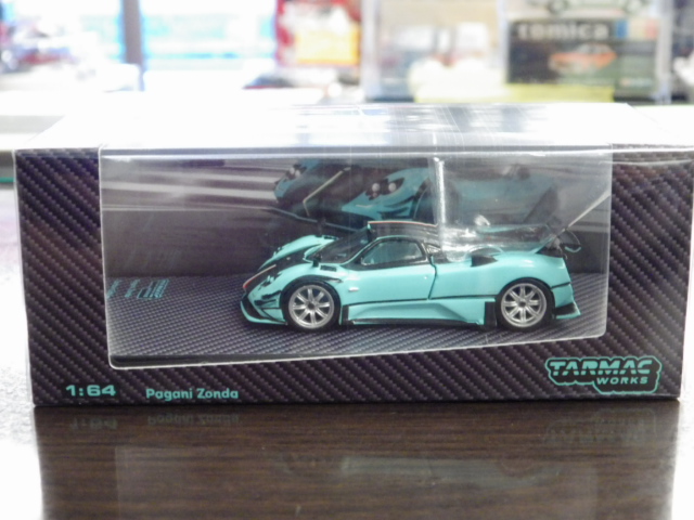 1/64 TARMAC ʡPaganiZonda