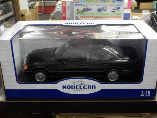 1/18 MODELCARGROUP륻ǥ٥ġ300EW124