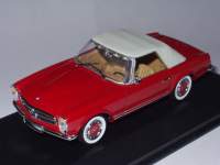 1/43 ミニチャンプス　メルセデスベンツ　280SL　カブリオレソフトトップ　【レッド】
