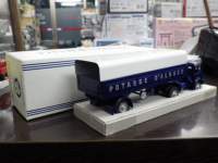 ah10638.JPG