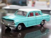 �f�B���L�[�@HOLDEN�@SPECIAL�@SEDAN�@�y�G�������h�O���[���~�z���C�g�z