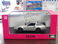 1/43 DISM ���Y �t�F�A���f�BZ 300ZR 1986 �y���C�g�S�[���h�p�[���z