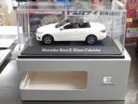 1/43 �����Z�f�X�x���c�����i�@�x���c E-klasse �J�u���I��