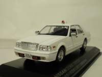 1/43 レイズ　日産　セドリック　(YPY31) 2003 神奈川県警察交通部交通機動隊車両 (ｗｈｉｔｅ)