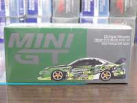 1/64 MINI GT823 ���Y �V���r�A(S15) LB-Super Silhouette  V2 2024 Formula Drift Japan #555 �E�n���h���d�l