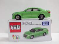 特注トミカ　TCNオリジナル　トヨタ　クラウン　アスリートS　若草色
