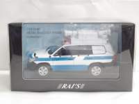 1/43 CY@g^@hN[U[@2013 x@{x@wԗ