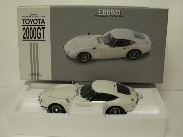ミニカーショップグローバル - 1/24 エブロ トヨタ 2000GT 【ホワイト】